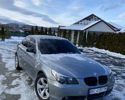 Серый БМВ 5 Серия, объемом двигателя 3 л и пробегом 388 тыс. км за 7500 $, фото 1 на Automoto.ua