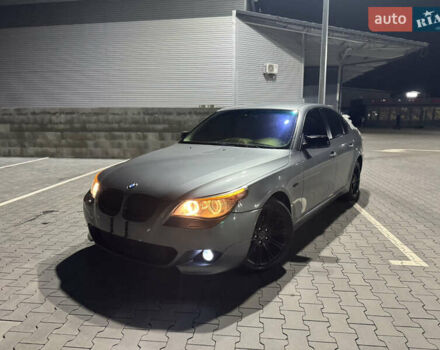 Сірий БМВ 5 Серія, об'ємом двигуна 2.99 л та пробігом 304 тис. км за 10799 $, фото 5 на Automoto.ua