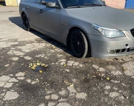 БМВ 5 Серия 2007 в Александрие на Automoto.ua Серый БМВ 5 Серия, объемом двигателя 2.5 л и пробегом 300 тыс. км за 8500 $, фото 7 на Automoto.ua