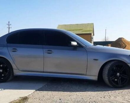 Серый БМВ 5 Серия, объемом двигателя 2.99 л и пробегом 356 тыс. км за 12555 $, фото 7 на Automoto.ua