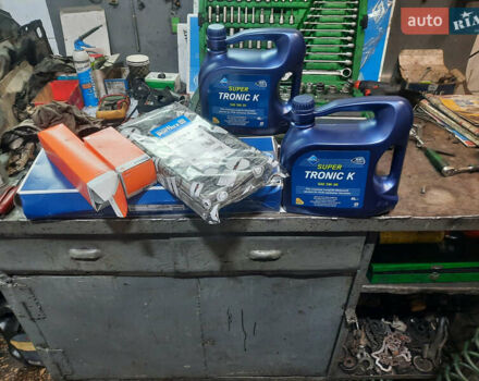 Серый БМВ 5 Серия, объемом двигателя 3 л и пробегом 280 тыс. км за 10200 $, фото 14 на Automoto.ua