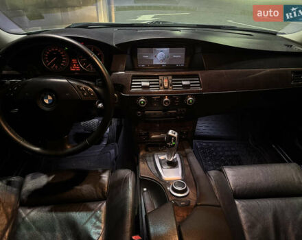 Сірий БМВ 5 Серія, об'ємом двигуна 2.99 л та пробігом 304 тис. км за 10799 $, фото 27 на Automoto.ua