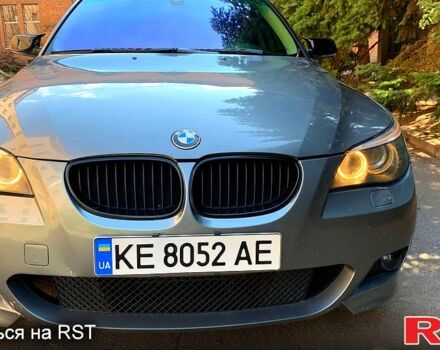 Серый БМВ 5 Серия, объемом двигателя 3 л и пробегом 301 тыс. км за 9999 $, фото 6 на Automoto.ua