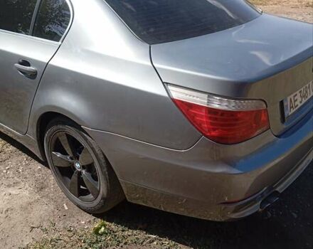 Серый БМВ 5 Серия, объемом двигателя 2.8 л и пробегом 161 тыс. км за 9500 $, фото 6 на Automoto.ua