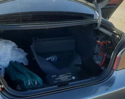 Серый БМВ 5 Серия, объемом двигателя 2.99 л и пробегом 356 тыс. км за 12555 $, фото 2 на Automoto.ua