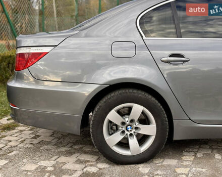 Серый БМВ 5 Серия, объемом двигателя 2.5 л и пробегом 254 тыс. км за 9350 $, фото 2 на Automoto.ua