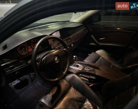 Сірий БМВ 5 Серія, об'ємом двигуна 2.99 л та пробігом 304 тис. км за 10799 $, фото 26 на Automoto.ua