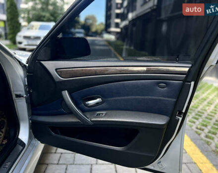 Серый БМВ 5 Серия, объемом двигателя 2.5 л и пробегом 367 тыс. км за 9250 $, фото 40 на Automoto.ua