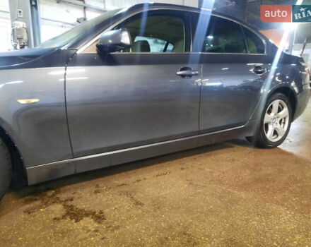 Серый БМВ 5 Серия, объемом двигателя 3 л и пробегом 280 тыс. км за 10200 $, фото 15 на Automoto.ua