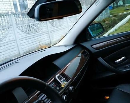 Серый БМВ 5 Серия, объемом двигателя 3 л и пробегом 331 тыс. км за 12000 $, фото 5 на Automoto.ua