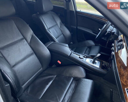 Серый БМВ 5 Серия, объемом двигателя 2.99 л и пробегом 362 тыс. км за 10799 $, фото 43 на Automoto.ua