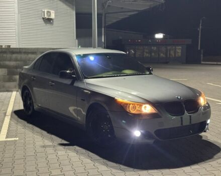 Серый БМВ 5 Серия, объемом двигателя 3 л и пробегом 304 тыс. км за 250 $, фото 2 на Automoto.ua