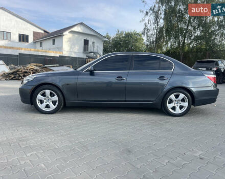 Серый БМВ 5 Серия, объемом двигателя 3 л и пробегом 275 тыс. км за 10200 $, фото 3 на Automoto.ua