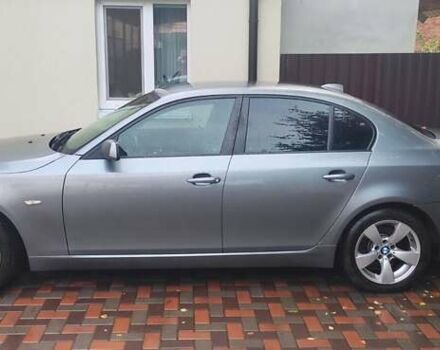 Серый БМВ 5 Серия, объемом двигателя 3 л и пробегом 349 тыс. км за 8900 $, фото 6 на Automoto.ua