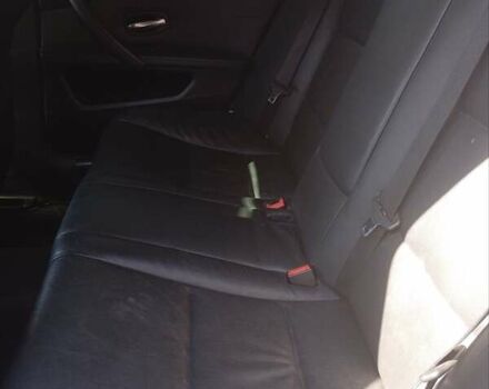 Серый БМВ 5 Серия, объемом двигателя 2.8 л и пробегом 161 тыс. км за 9500 $, фото 26 на Automoto.ua