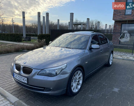 Серый БМВ 5 Серия, объемом двигателя 2.99 л и пробегом 342 тыс. км за 11200 $, фото 6 на Automoto.ua