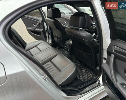 Серый БМВ 5 Серия, объемом двигателя 2 л и пробегом 243 тыс. км за 10950 $, фото 23 на Automoto.ua