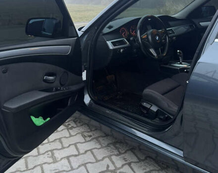 Серый БМВ 5 Серия, объемом двигателя 2.99 л и пробегом 431 тыс. км за 10200 $, фото 1 на Automoto.ua