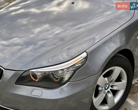 Серый БМВ 5 Серия, объемом двигателя 2.5 л и пробегом 254 тыс. км за 9350 $, фото 3 на Automoto.ua