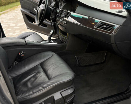 БМВ 5 Серия 2007 в Тернополе на Automoto.ua Серый БМВ 5 Серия, объемом двигателя 2.5 л и пробегом 255 тыс. км за 8750 $, фото 28 на Automoto.ua