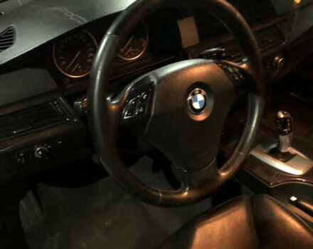 Серый БМВ 5 Серия, объемом двигателя 3 л и пробегом 258 тыс. км за 10000 $, фото 10 на Automoto.ua