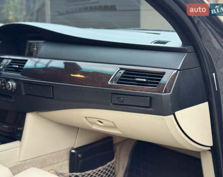 Серый БМВ 5 Серия, объемом двигателя 2 л и пробегом 360 тыс. км за 8750 $, фото 67 на Automoto.ua