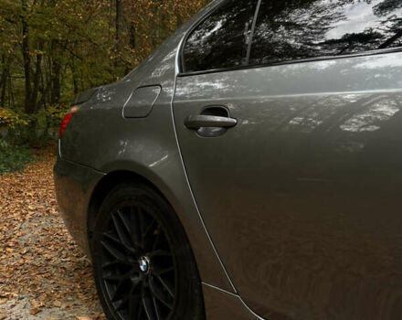 БМВ 5 Серия 2008 в Львове на Automoto.ua Серый БМВ 5 Серия, объемом двигателя 3 л и пробегом 281 тыс. км за 8999 $, фото 4 на Automoto.ua