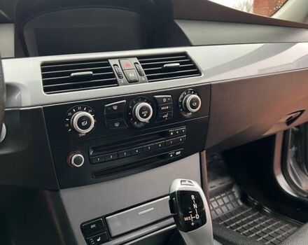 Серый БМВ 5 Серия, объемом двигателя 3 л и пробегом 300 тыс. км за 10500 $, фото 8 на Automoto.ua