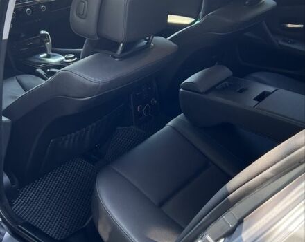 Серый БМВ 5 Серия, объемом двигателя 3 л и пробегом 279 тыс. км за 9500 $, фото 21 на Automoto.ua