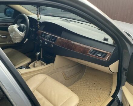 Сірий БМВ 5 Серія, об'ємом двигуна 3 л та пробігом 282 тис. км за 4200 $, фото 5 на Automoto.ua