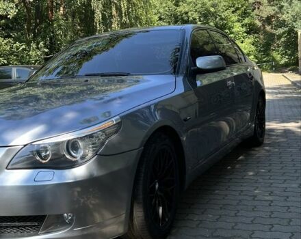 Серый БМВ 5 Серия, объемом двигателя 3 л и пробегом 279 тыс. км за 9500 $, фото 12 на Automoto.ua