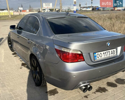 Серый БМВ 5 Серия, объемом двигателя 2 л и пробегом 372 тыс. км за 9500 $, фото 5 на Automoto.ua