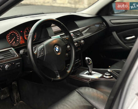 Серый БМВ 5 Серия, объемом двигателя 2.5 л и пробегом 250 тыс. км за 8250 $, фото 19 на Automoto.ua