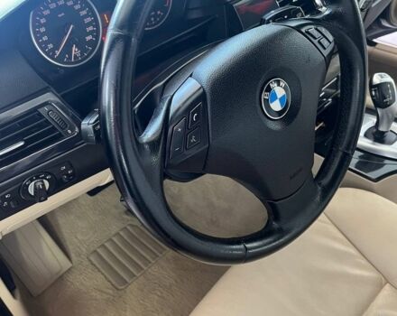 Серый БМВ 5 Серия, объемом двигателя 2 л и пробегом 325 тыс. км за 8699 $, фото 3 на Automoto.ua