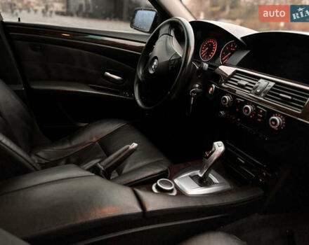 Серый БМВ 5 Серия, объемом двигателя 2.5 л и пробегом 250 тыс. км за 8250 $, фото 22 на Automoto.ua