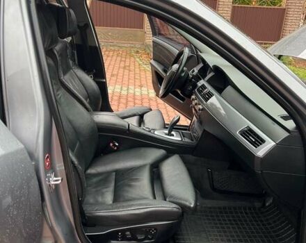 Серый БМВ 5 Серия, объемом двигателя 3 л и пробегом 300 тыс. км за 10500 $, фото 16 на Automoto.ua