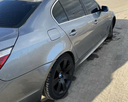 Серый БМВ 5 Серия, объемом двигателя 2 л и пробегом 372 тыс. км за 9500 $, фото 11 на Automoto.ua