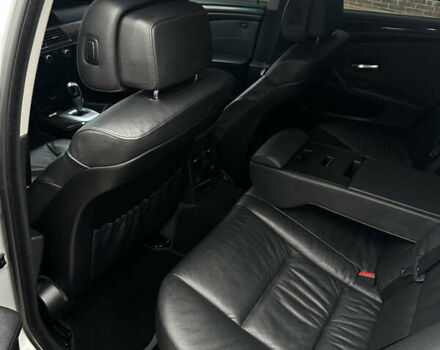 Серый БМВ 5 Серия, объемом двигателя 2.5 л и пробегом 262 тыс. км за 9000 $, фото 20 на Automoto.ua