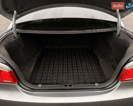 Серый БМВ 5 Серия, объемом двигателя 2.5 л и пробегом 250 тыс. км за 8250 $, фото 23 на Automoto.ua