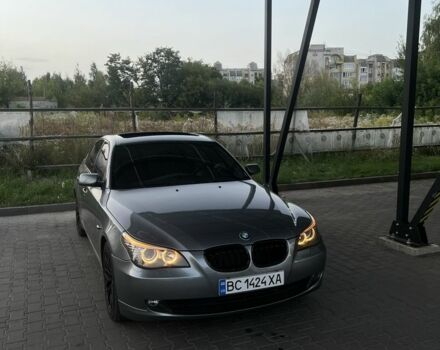 Серый БМВ 5 Серия, объемом двигателя 3 л и пробегом 279 тыс. км за 9500 $, фото 17 на Automoto.ua