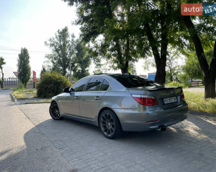 Серый БМВ 5 Серия, объемом двигателя 3 л и пробегом 260 тыс. км за 7900 $, фото 7 на Automoto.ua