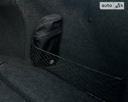 Серый БМВ 5 Серия, объемом двигателя 3 л и пробегом 274 тыс. км за 13000 $, фото 14 на Automoto.ua