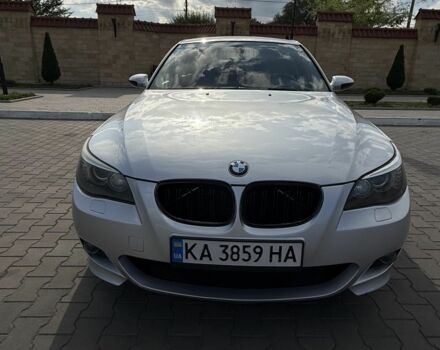 Серый БМВ 5 Серия, объемом двигателя 3 л и пробегом 267 тыс. км за 9900 $, фото 2 на Automoto.ua