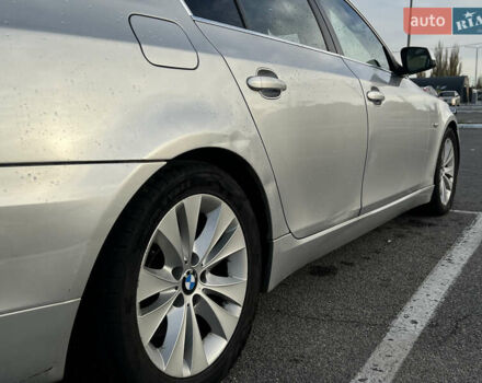 Сірий БМВ 5 Серія, об'ємом двигуна 2 л та пробігом 153 тис. км за 8000 $, фото 12 на Automoto.ua