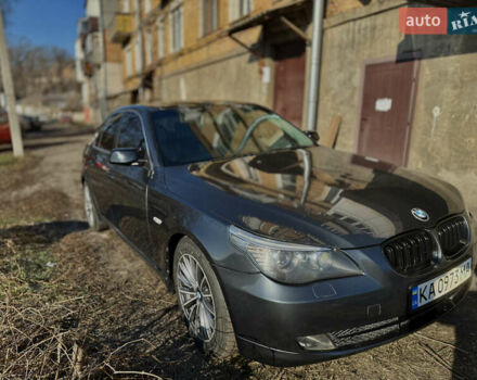 Серый БМВ 5 Серия, объемом двигателя 3 л и пробегом 288 тыс. км за 9500 $, фото 15 на Automoto.ua