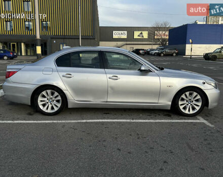 Сірий БМВ 5 Серія, об'ємом двигуна 2 л та пробігом 153 тис. км за 8000 $, фото 4 на Automoto.ua