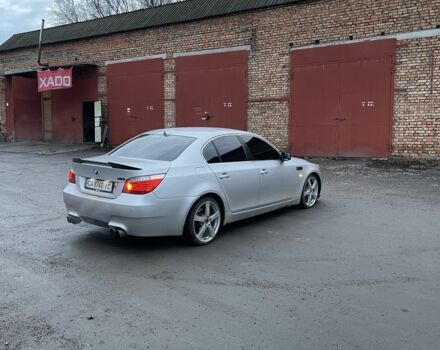 Серый БМВ 5 Серия, объемом двигателя 2 л и пробегом 300 тыс. км за 10500 $, фото 4 на Automoto.ua