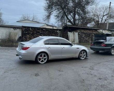 Серый БМВ 5 Серия, объемом двигателя 2 л и пробегом 300 тыс. км за 10500 $, фото 2 на Automoto.ua