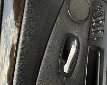 Серый БМВ 5 Серия, объемом двигателя 3 л и пробегом 267 тыс. км за 9900 $, фото 19 на Automoto.ua