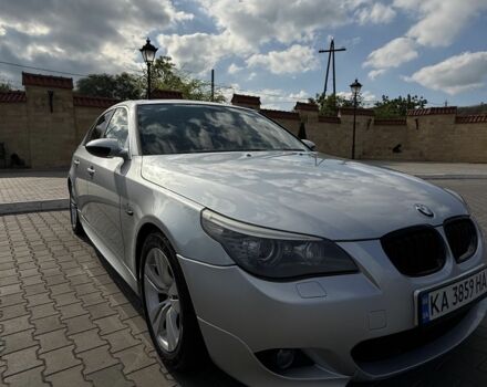 Серый БМВ 5 Серия, объемом двигателя 3 л и пробегом 267 тыс. км за 9900 $, фото 3 на Automoto.ua